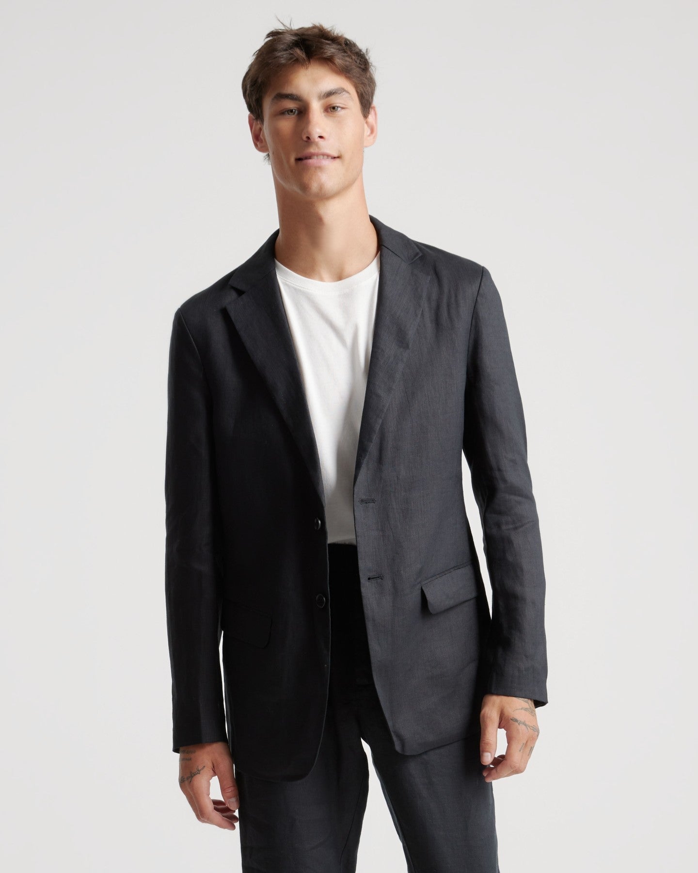 100% European Linen Blazer