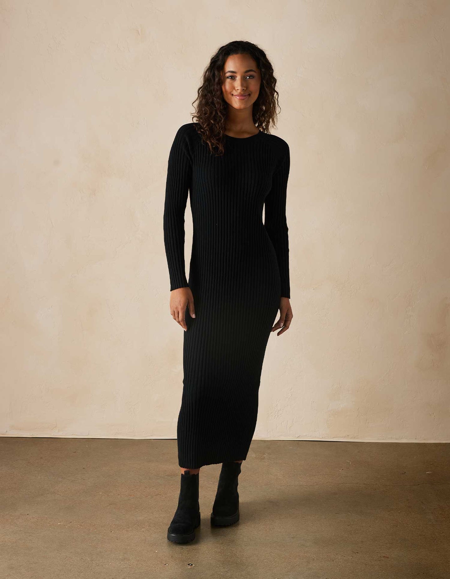 Ava Ribbed Maxi Dress