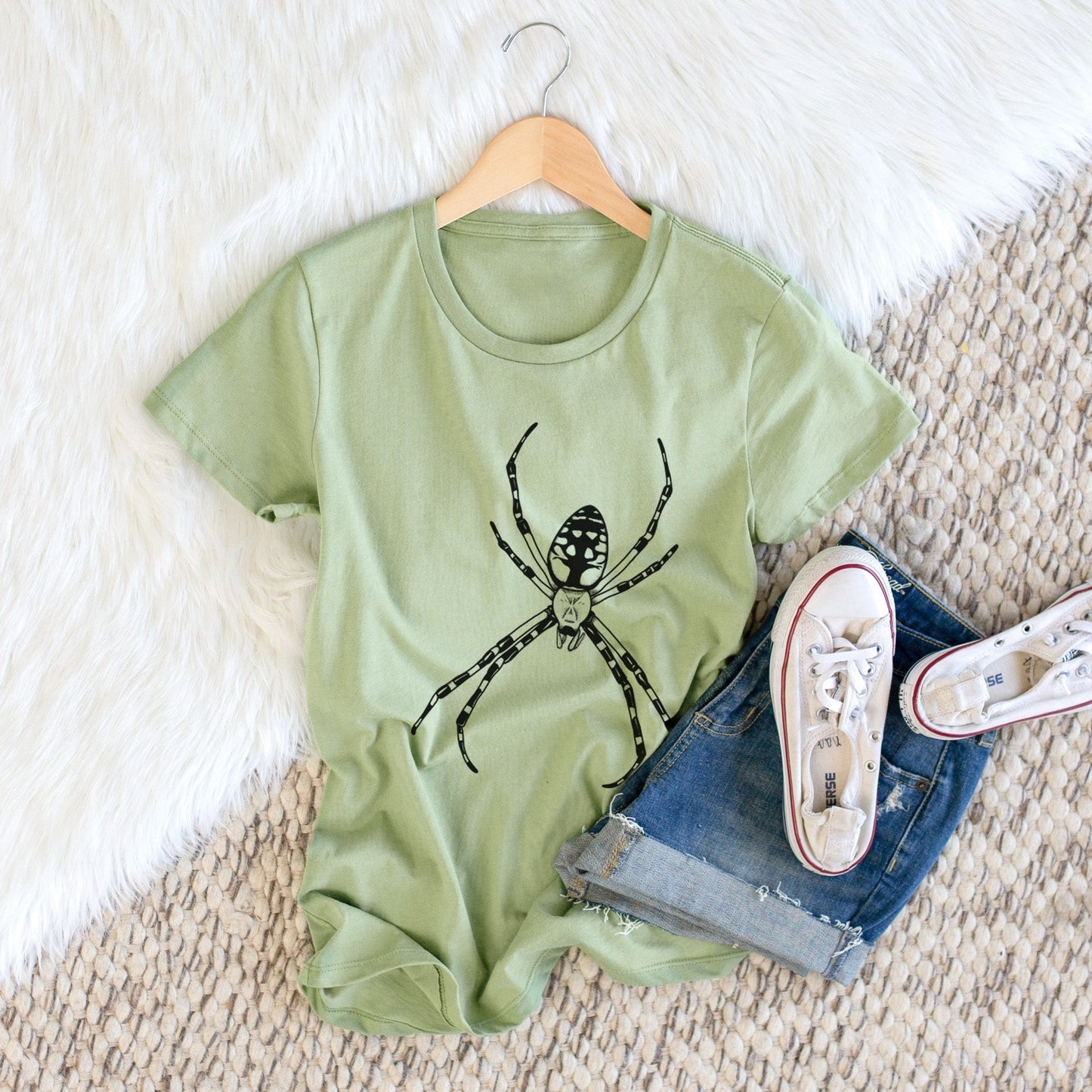 Argiope aurantia - Yellow Garden Spider - Women's Crewneck - Made in USA - 100% Organic Cotton