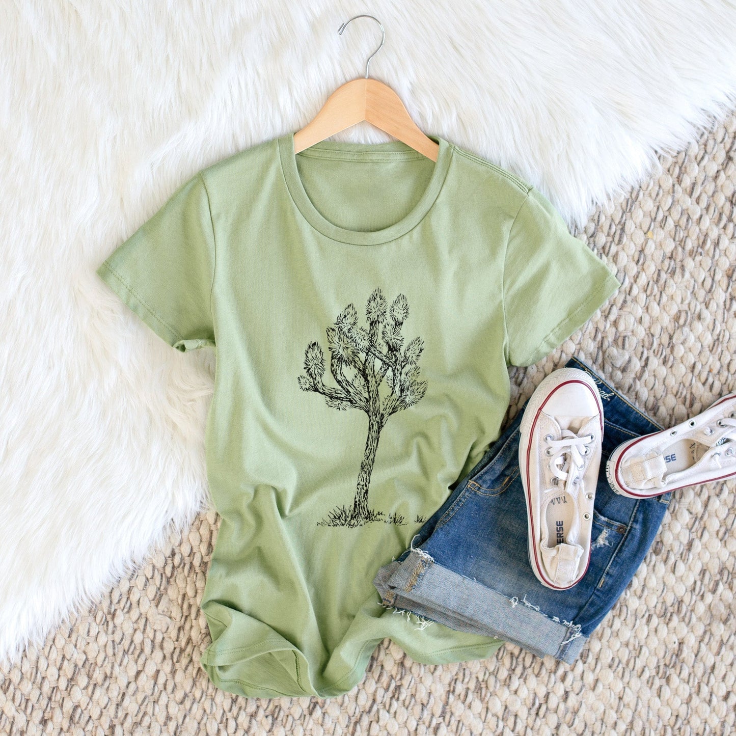 Yucca brevifolia - Joshua Tree - Women's Crewneck - Made in USA - 100% Organic Cotton